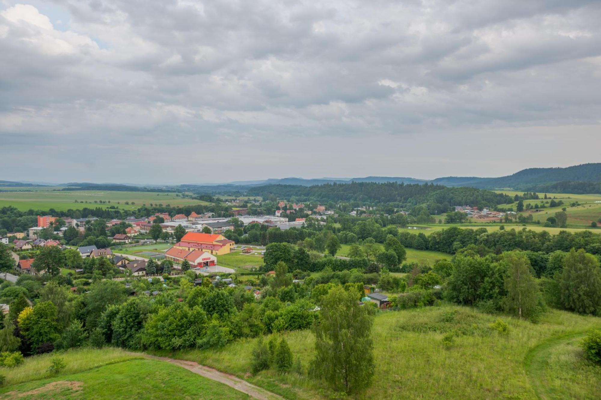 Ferienhaus Rajska Polana Premium ,na Odludziu Z Prywatna Balia Z Jacuzzi I Sauna ,cisza,rowery Elektryczne,gory,astroprzygoda,- Adrspach, Skalne Miasto, Zamek Ksiaz,andrzejowka,karpacz, Sniezka,janskie Laznie,pec *