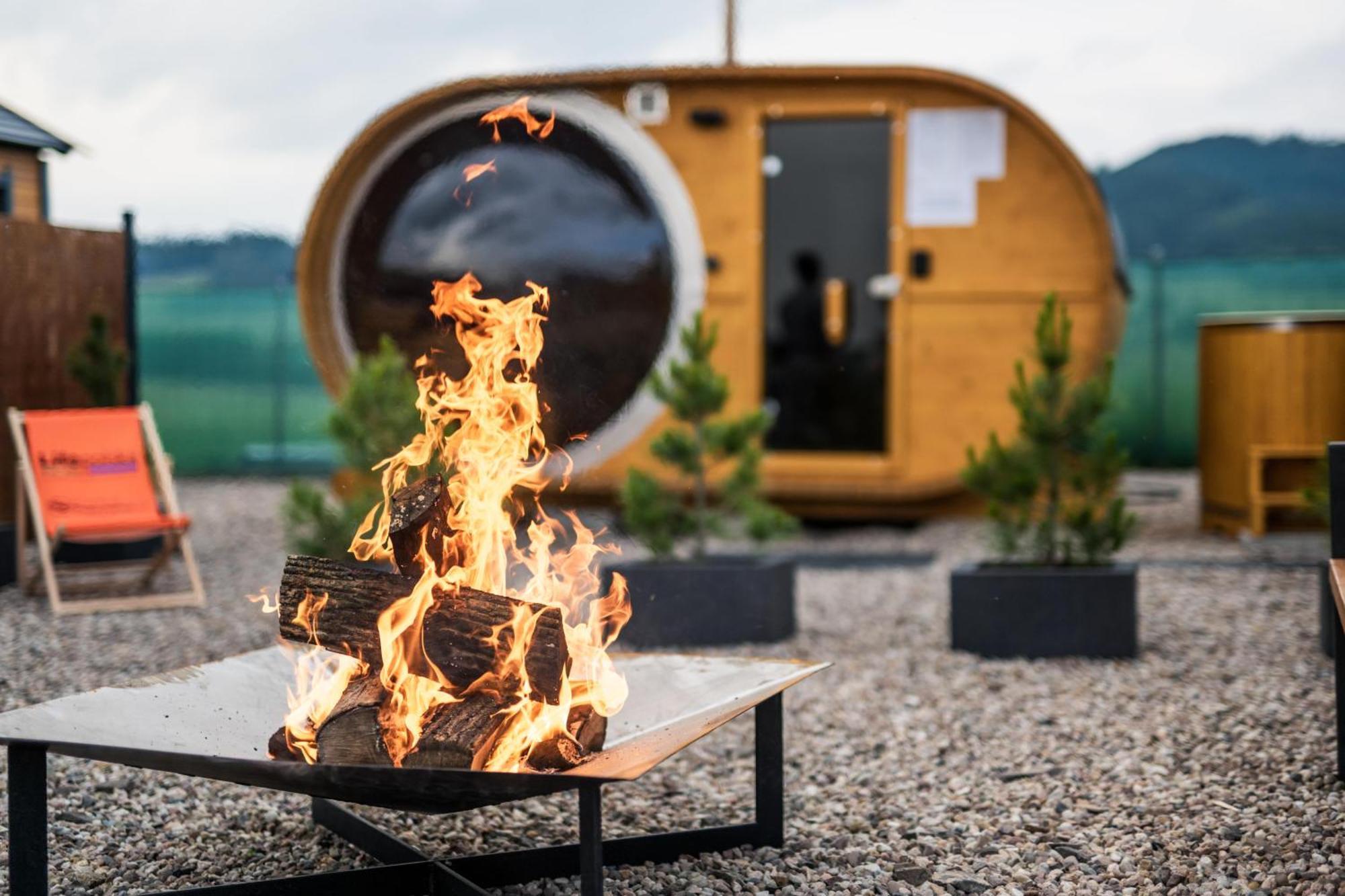 Ferienhaus Rajska Polana Premium ,na Odludziu Z Prywatna Balia Z Jacuzzi I Sauna ,cisza,rowery Elektryczne,gory,astroprzygoda,- Adrspach, Skalne Miasto, Zamek Ksiaz,andrzejowka,karpacz, Sniezka,janskie Laznie,pec Mieroszow